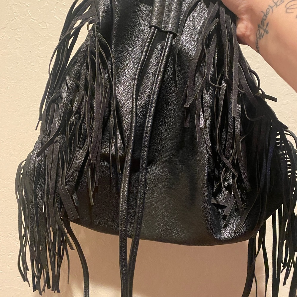 Victoria secret drawstring back pack🖤 - Picture 8 of 15